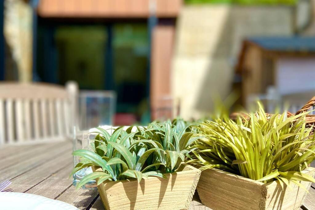 Mikka Devesa Apartment Incles Ngoại thất bức ảnh