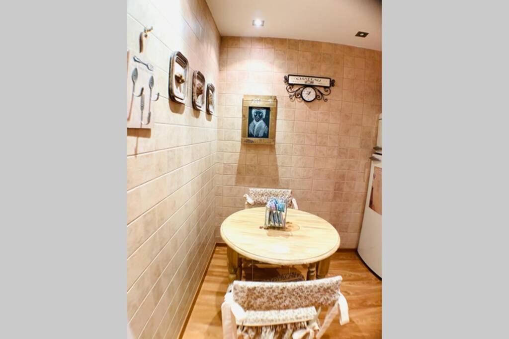 Mikka Devesa Apartment Incles Ngoại thất bức ảnh