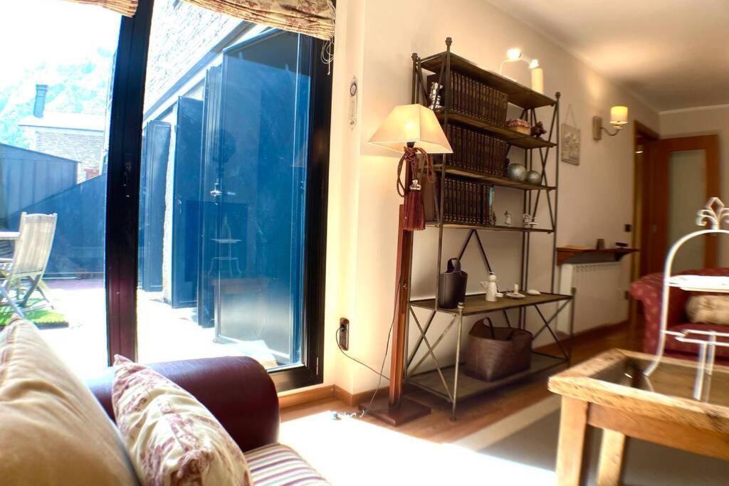 Mikka Devesa Apartment Incles Ngoại thất bức ảnh