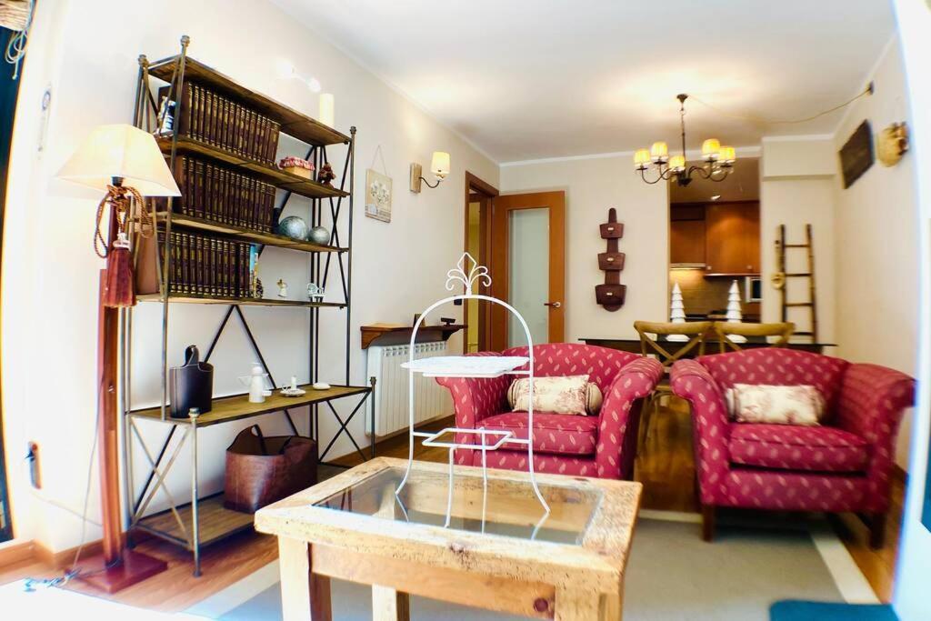 Mikka Devesa Apartment Incles Ngoại thất bức ảnh